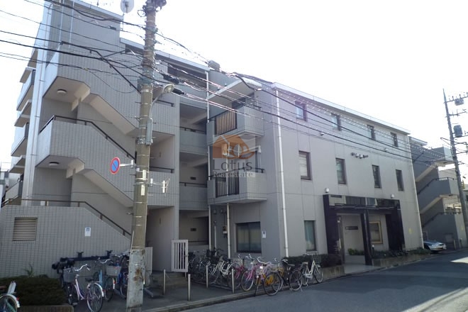 ファクスパレス町屋外観(1)｜ファクスパレス町屋は、4階建てのマンションです。