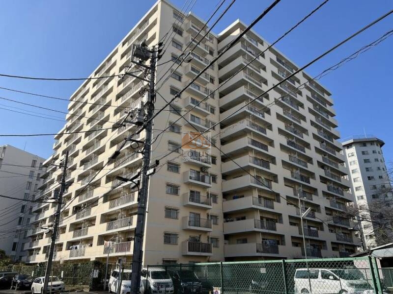 東建柏木マンション外観５｜東建柏木マンションは昭和47年築、14階建てのマンションです。東西線「落合」駅、総武線・大江戸線「東中野」駅から徒歩10分圏内です。山手線「高田馬場」駅も徒歩１５分ほどで利用できます。