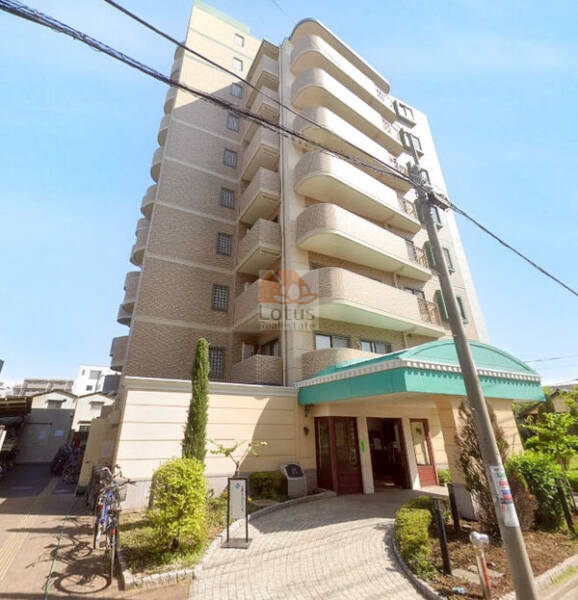ダイアパレスアビエント亀戸外観３｜明治通りから一歩入った住宅地に立地します。