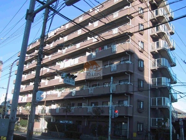 ベルドゥムール竹の塚外観