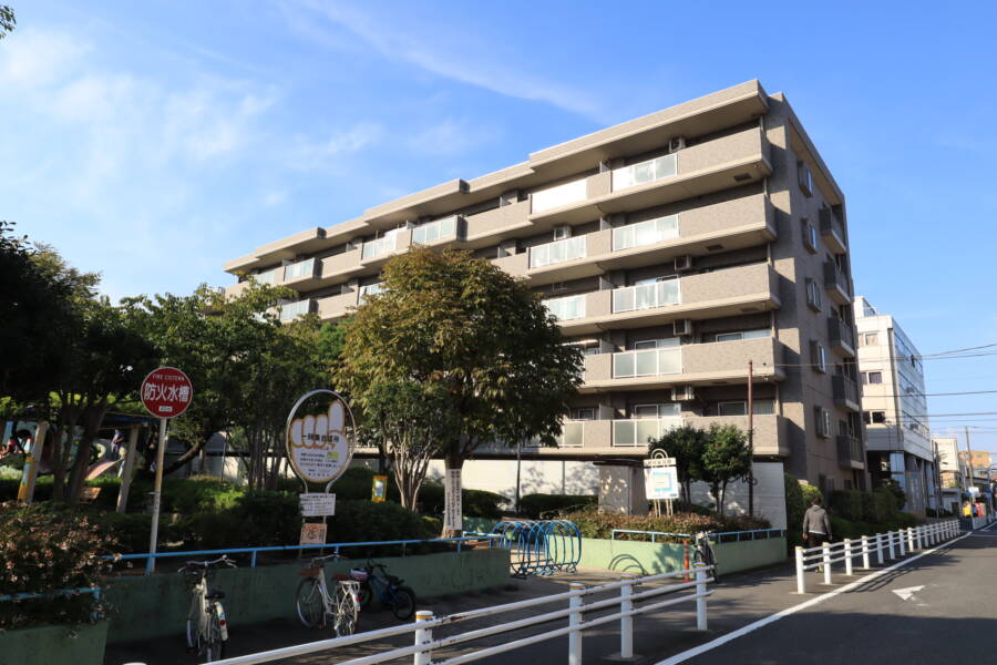 ヴェルレージュ堀切菖蒲園外観2