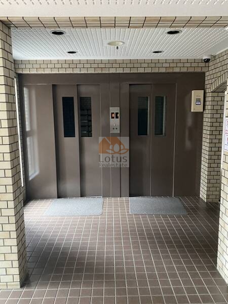 下落合ハウスエレベーター