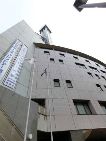 フリーデンハイム船堀アプローチ3｜船堀の駅前には「タワーホール船堀」（船堀タワー）があり、大変目を引きます。