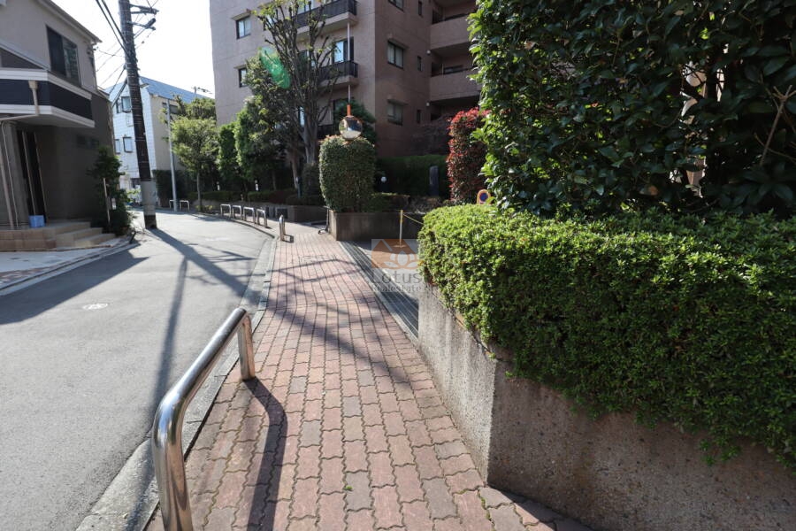竹の塚パークホームズ共用部3