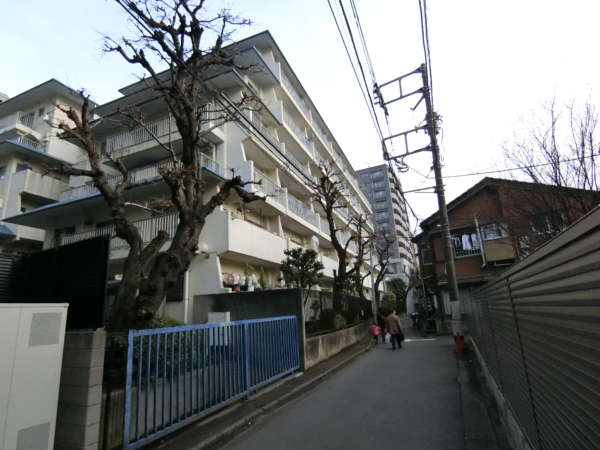ハイネス中野外観共用部6