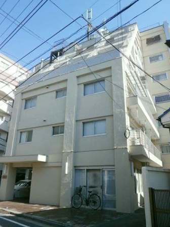 マンション沼袋3091｜マンション沼袋は７階建てのマンションです。新青梅街道から一歩入った住宅街です。「沼袋」駅から徒歩７分です。