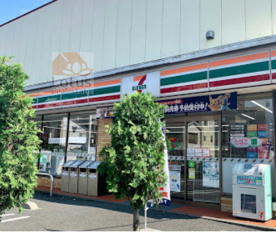セブン-イレブン 江戸川東葛西１丁目店｜「セブン-イレブン 江戸川東葛西１丁目店」まで徒歩３分です。環七通り沿いにあり、駐車場があります。