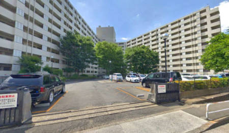赤羽台四丁目住宅外観４｜赤羽並木通りに面しています。