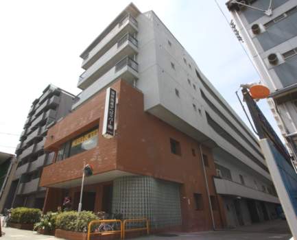 ルミネ木場公園外観２｜ルミネ木場公園は昭和５６年築、６階建てのマンションです。木場公園、東京都現代美術館が近くにあります。
