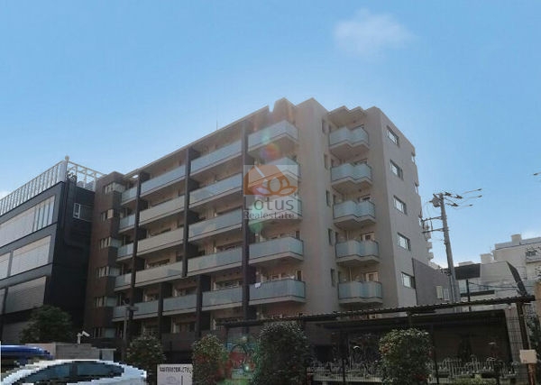 ブランシエラおとめ山公園外観２ (1)｜ブランシエラおとめ山公園は平成26年築、7階建てのマンションです。新目白通りを一本入った閑静な住宅街にあり、すぐ近くにおとめやま公園があります。