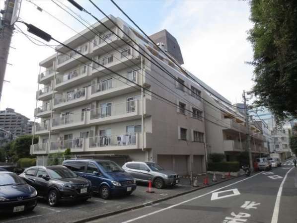 ソフトタウン代々木外観｜北東側です。