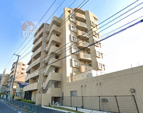 ゼファー明大前クローチェ外観１｜井の頭通り沿いに立地します。京王線「明大前」駅、京王井の頭線「永福町」駅が利用可です。