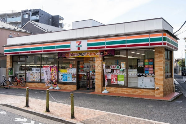 セブン-イレブン 足立亀田小前店｜徒歩1分に「セブン-イレブン 足立亀田小前店」があります。
