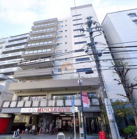 中野第二コーポ外観2｜中野第二コーポは昭和41年築、11階建てのマンションです。