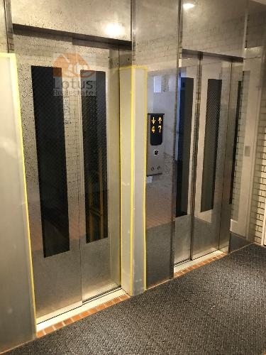 東陽サニーハイツ共用部３｜エレベーターは2基あります。