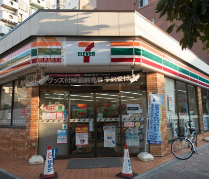 セブン-イレブン 台東下谷3丁目店｜金杉通り沿いの「セブン-イレブン 台東下谷3丁目店」まで徒歩1分です。