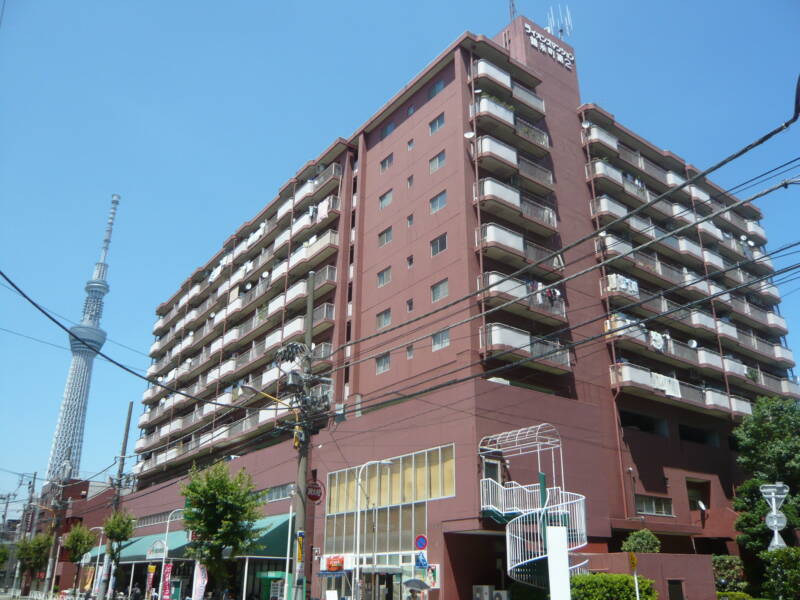 ライオンズマンション錦糸町第２外観(1)｜当社に２０１２年ころの記録が残っていました。以前はこのような外観だったようです。