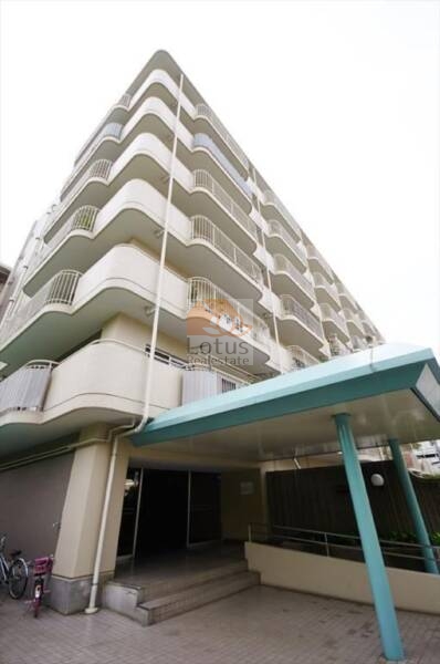 蓮根ファミールハイツ２号3｜蓮根ファミールハイツは、昭和52年築、7階建てのマンションです。