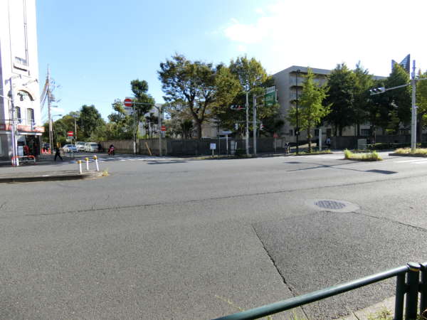 ルネ門前仲町アプローチ7｜東京海洋大学のキャンパスです。こちらが見えるともすぐです。