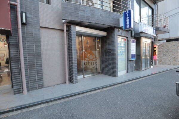 エールプラザ戸山台エントランス1