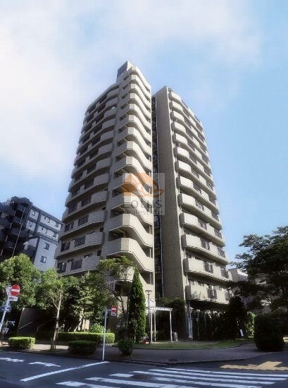 エクセル葛西臨海公園外観3｜エクセル葛西臨海公園は平成7年築、14階建てのマンションです。