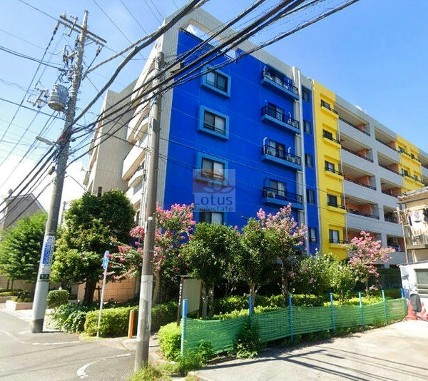 ベルクレール亀有外観１｜ベルクレール亀有は平成13年築、6階建のマンションです。