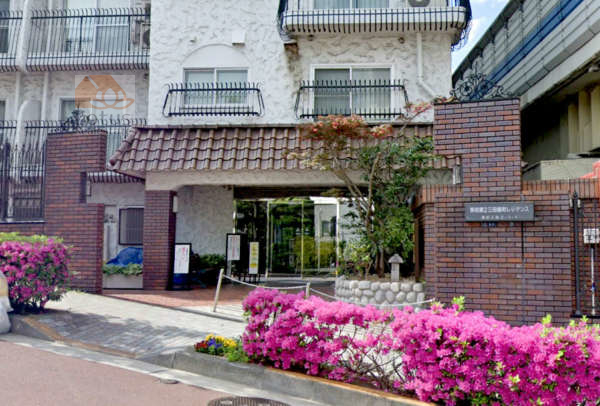 秀和第二三田綱町レジデンス外観２｜エントランスです。オートロック付きで安心です。