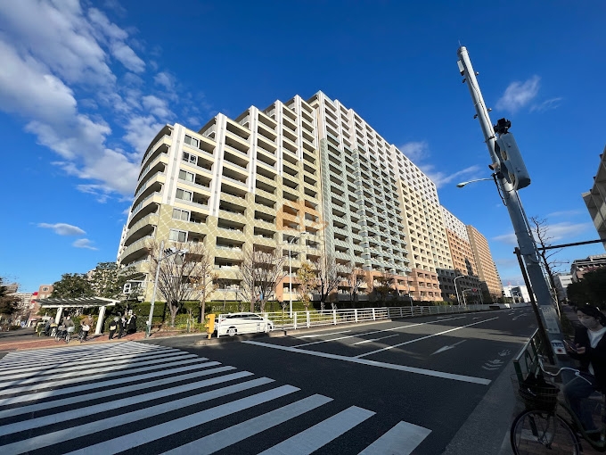 グランエスタ外観7｜グランエスタは平成17年築、20階建てのマンションです。