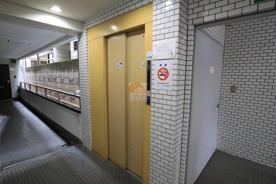 セントヒルズ清水橋共用部1