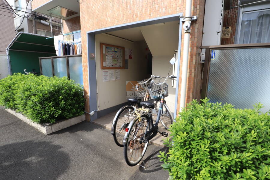 江古田第３ローヤルコーポエントランス3