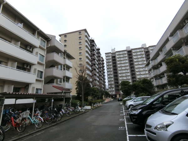 清新南ハイツ１６号棟外観1｜１６、１７、１８号棟外観