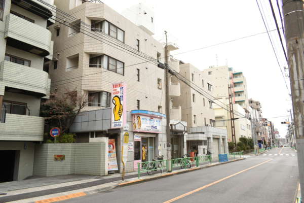 朝日プラザ中野弥生町アプローチ5