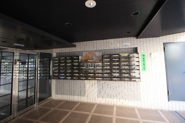 日神パレステージ本駒込共用部１｜オートロック付きで安心です。