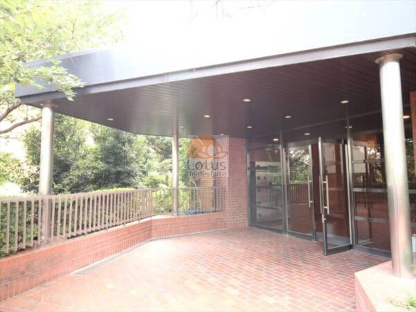ライオンズマンション石神井公園エントランス１