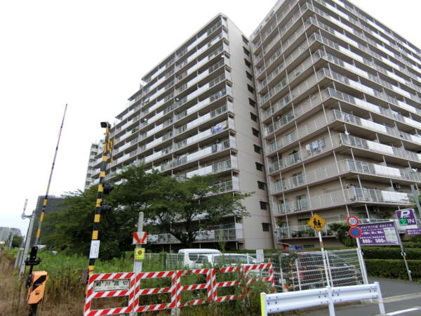 東陽町ガーデニア外観共用部(3)｜Ａ棟外観です。