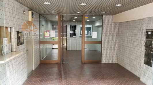ライオンズマンション歌舞伎町第２エントランス３｜共用部です。