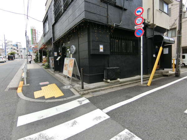 コープ戸山台アプローチ4｜途中で、