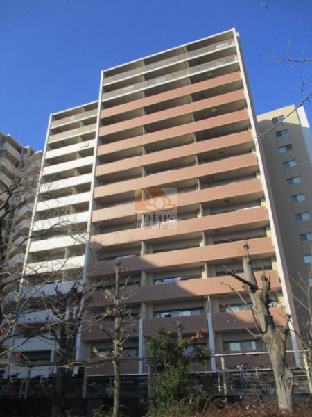 東京ラ・クラシア外観２｜東京ラ・クラシアは平成23年築、14階建てのマンションです。