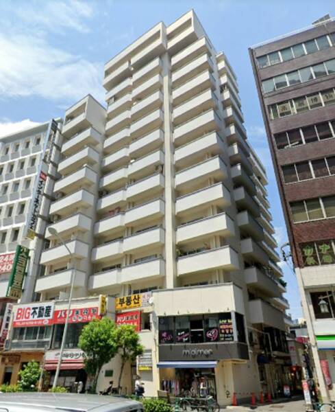 カーサ第２新宿外観１｜カーサ第２新宿は昭和49年築、14階建てのマンションです。