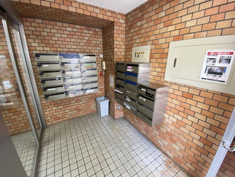 初穂マンションひがし京橋共用部１