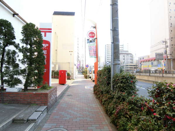 方南町コーポビアネーズアプローチ1｜郵便局のわきを通りますと、物件はすぐ。