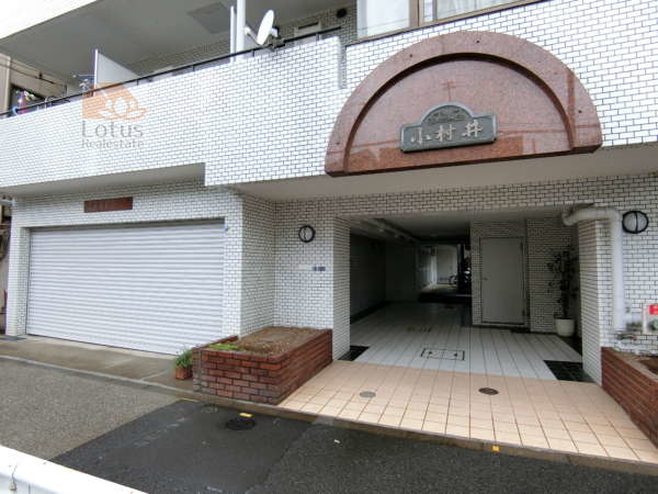 ヴァイス小村井外観共用部3