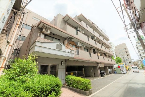 ロイヤルパレス中野坂上外観１｜ロイヤルパレス中野坂上に、平成11年築、6階建のマンションです。