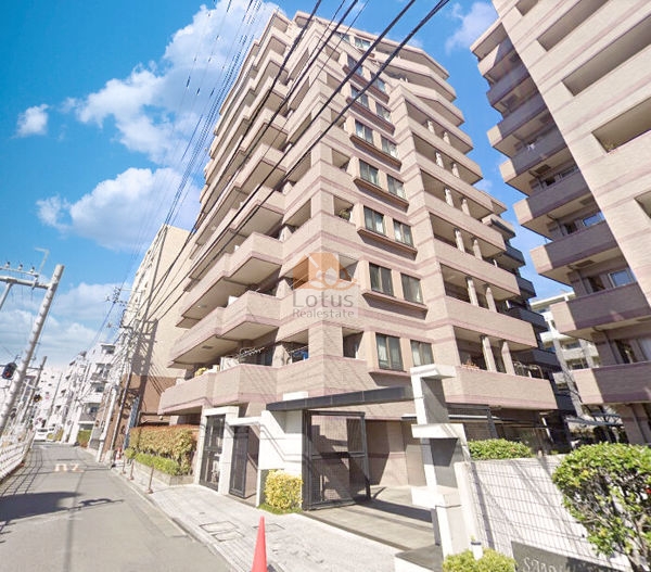 サンクタスデュオ下落合コートＡ外観２ (1)｜南川には西武新宿線があり、「下落合」駅まで徒歩3分です。