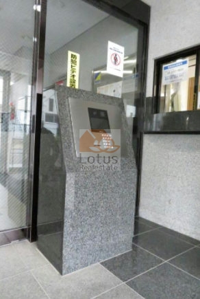 ドラゴンマンション金町１番館エントランス１