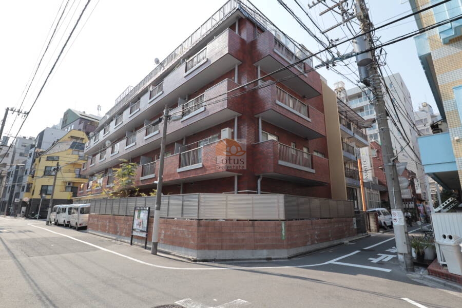 ハイツ西日暮里外観11｜ハイツ西日暮里は昭和５２年築の６階建てのマンションです。「西日暮里」駅徒歩２分です。「日暮里」駅も徒歩圏内です。