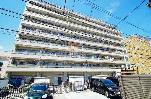 オリエンタル新宿コーポラス外観５｜オリエンタル新宿コーポラスは、昭和４５年築、９階建てのマンションです。