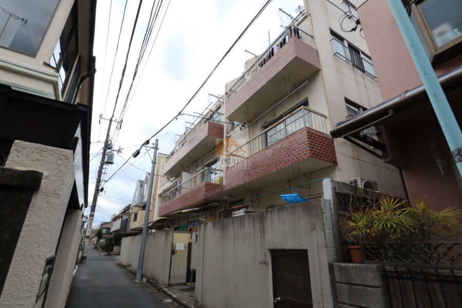 三喜マンション外観1