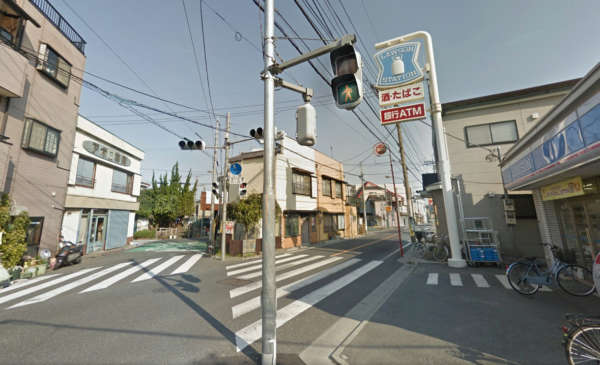 シーアイマンション新小岩親水公園アプローチ14｜町中にあるローソンが目印でこれをバス通り沿いに進みます。