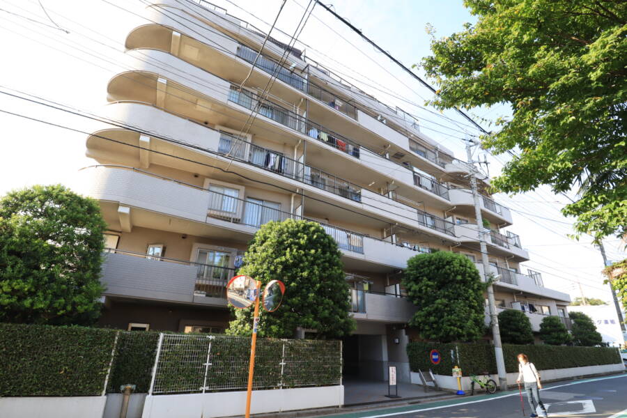 サンマンションアトレ堀切外観2｜サンマンションアトレ堀切は平成３年築の７階建てです。